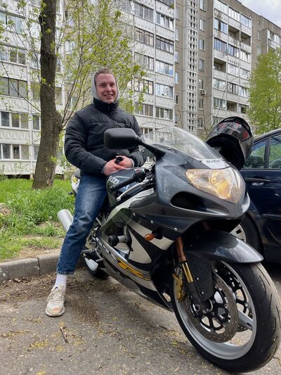  ,   Kolya, 24 ,   ,   