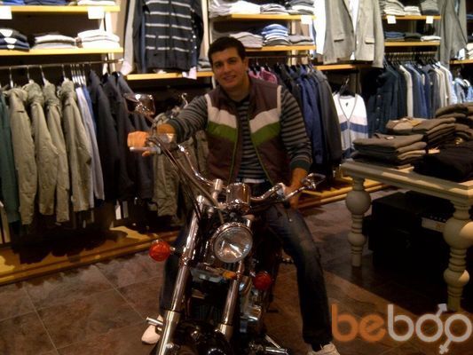 ,   Niko, 40 ,   
