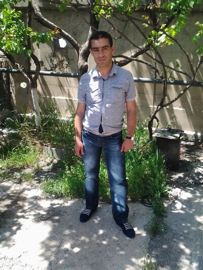  ,   Xxxxx, 45 ,   
