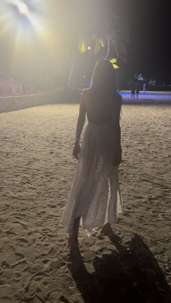  ,   Liubov, 40 ,   ,   , c 