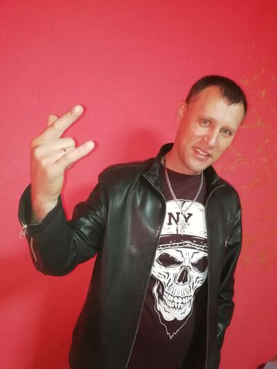  ,   Vit, 44 ,   ,   