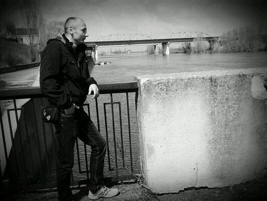  ,   Artem, 46 ,   