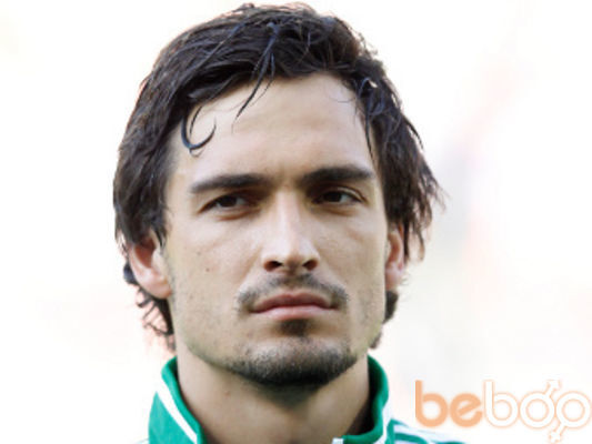  ,   Milos, 37 ,   