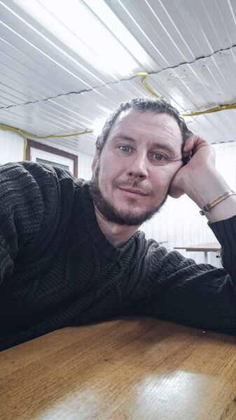  ,   Konstantin, 38 ,   ,   , c , 