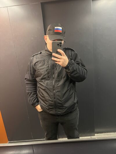  ,   Viktor, 26 ,   ,   , c , 