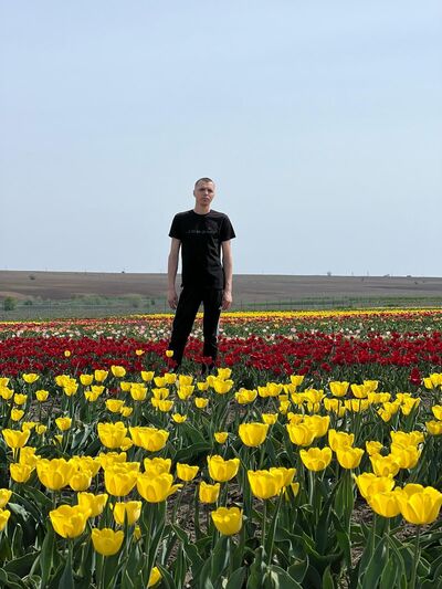  ,   Igor, 33 ,   ,   