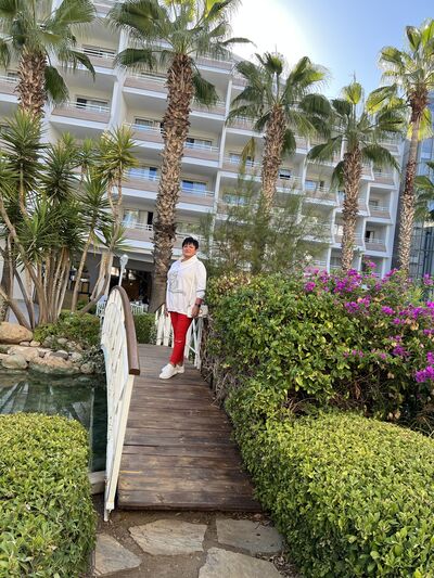  ,   Aleksandra, 60 ,     , c 