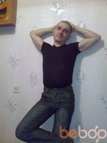  ,   Stel, 44 ,   