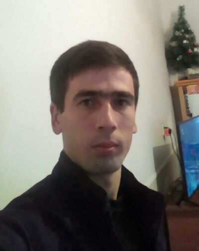  ,   Batyr, 33 ,     , c 