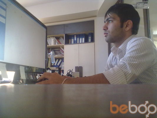  ,   Elvin, 35 ,   