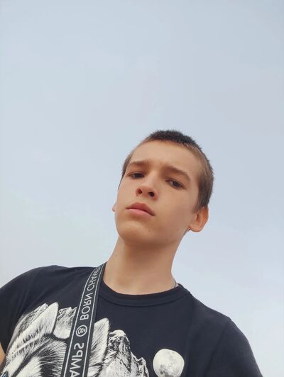  ,   Vlad, 18 ,   , c , 