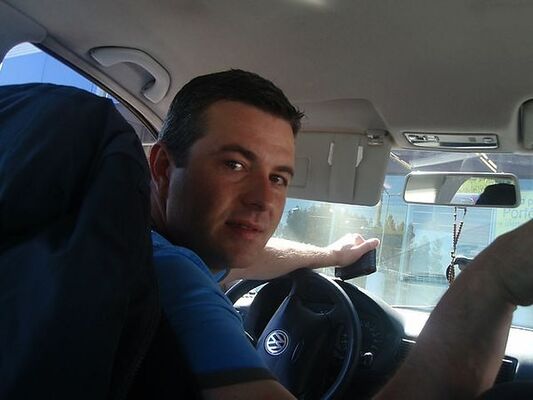  ,   Yuriy, 50 ,   ,   , c 