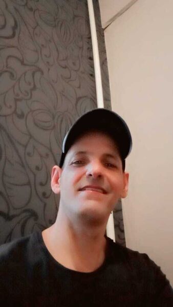  ,   Alexis, 46 ,   ,   
