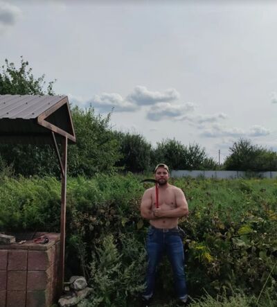  ,   Nikita, 32 ,   ,   