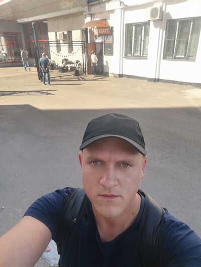   ,   Anatolii, 36 ,   ,   