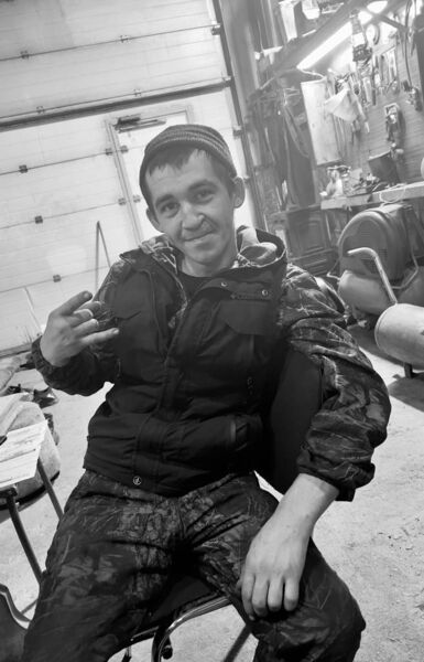  ,   Anatoly, 27 ,   ,   , 