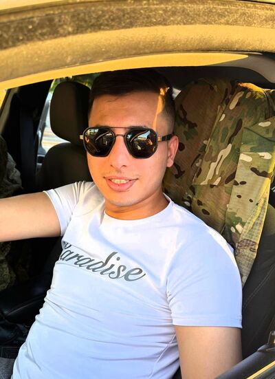  deleted,   Ali, 29 ,   ,   