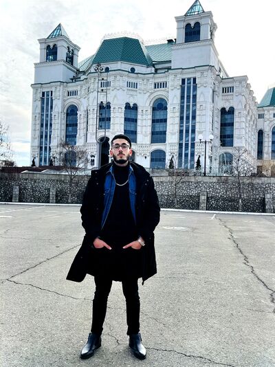  ,   Amir, 24 ,   ,   