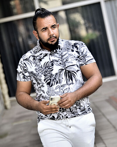  ,   Serkan, 33 ,   ,   