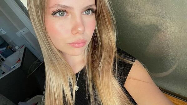  Marbella,   , 19 ,   c , 