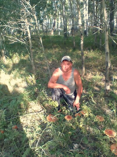  ,   Denis, 46 ,   ,   