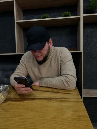  ,   Rasik, 30 ,   ,   