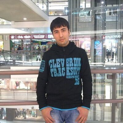  -,   Fayzullo, 33 ,   ,   , c 