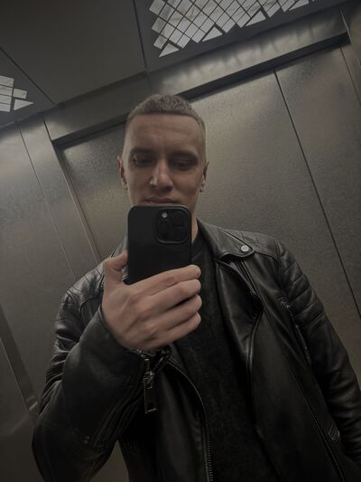   ,   Anton, 33 ,   ,   , c 