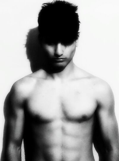  ,   Vardan, 25 ,   ,   