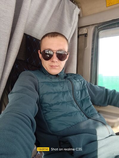  -,   , 33 ,  