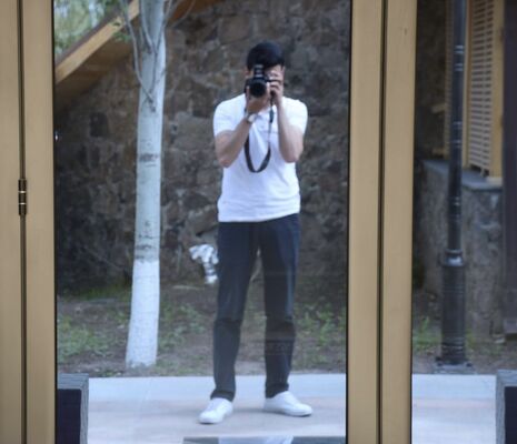  ,   Armen, 22 ,   ,   