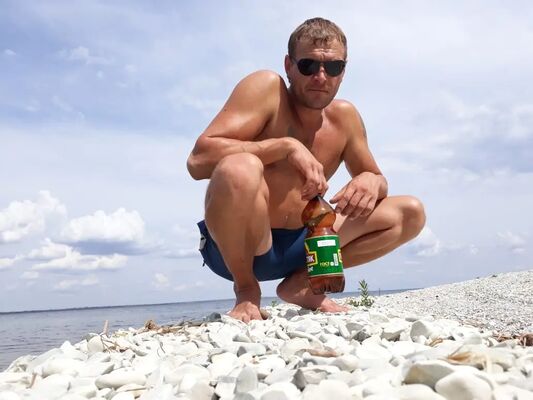  ,   Vyacheslav, 37 ,   ,   , c , 