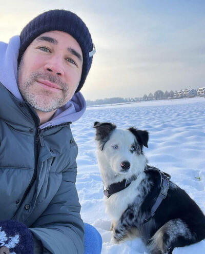  ,   David dores, 48 ,   ,   