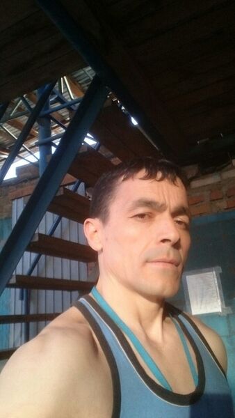  ,   Alikjan, 44 ,   ,   , c 