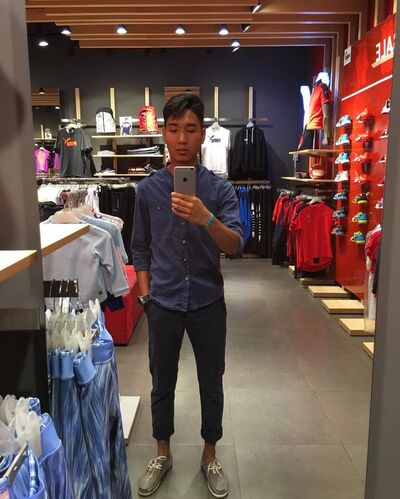  ,   Emir, 26 ,   ,   , c 