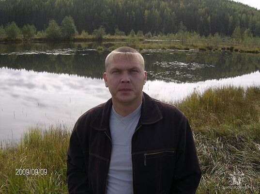  ,   Nazgol, 44 ,   
