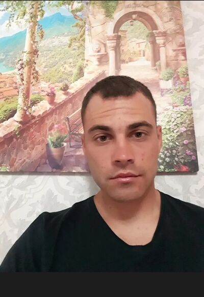  ,   Alex, 35 ,   ,   , c 