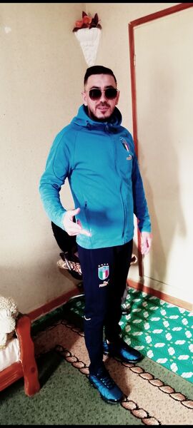  Kleinwarasdorf,   Houssam, 31 ,   ,   