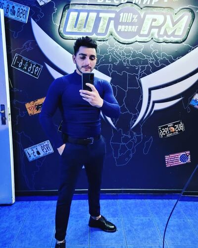  ,   Deli, 33 ,   c 