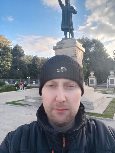  ,   Alex, 38 ,   ,   , c , 