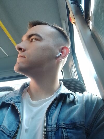  ,   ViTaLY, 22 ,   ,   , c 