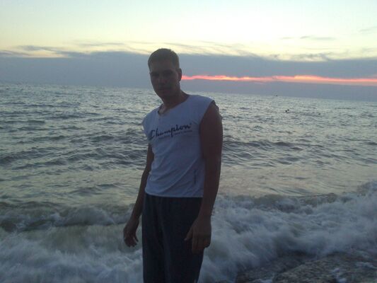  ,   Alex, 42 ,   ,   , c 