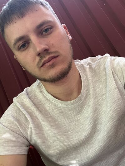  ,   Adrian, 24 ,   ,   