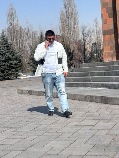  ,   Tigran, 29 ,   ,   