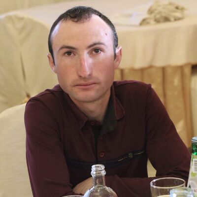  ,   TARON, 32 ,   
