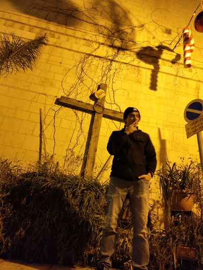  Tel Aviv-Yafo,   Igor, 27 ,   ,   