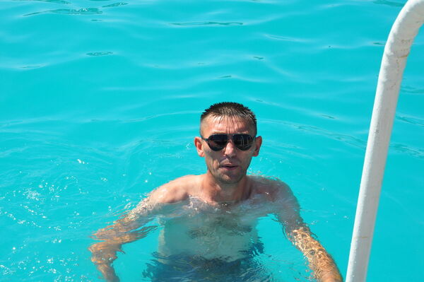  ,   Maksat, 43 ,   