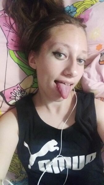  -,   Agniya, 22 ,   ,   