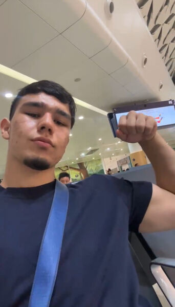  ,   _, 19 ,   ,   