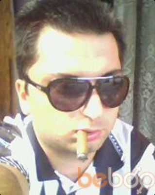  ,   Kaizer, 40 ,   